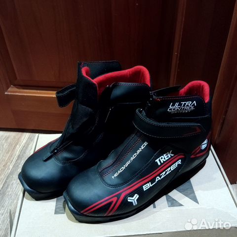 Лыжные ботинки NNN 42 размер