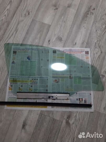 Стекло правое переднее opel astra h