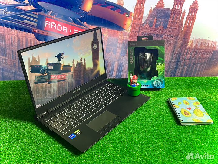 Топовый игровой ноутбук Lenovo на RTX / SSD
