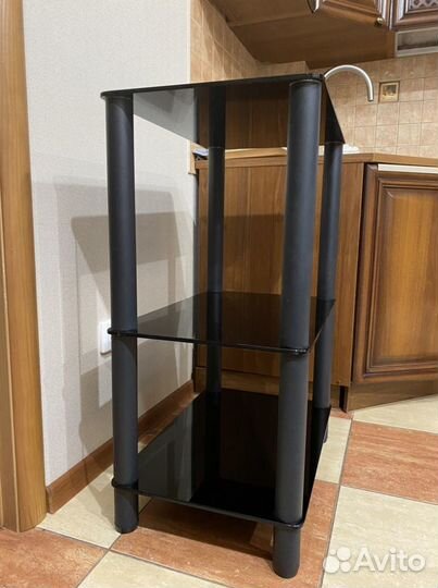 Стеклянная тумба