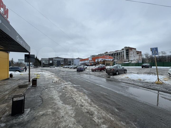 Торговая площадь, 3000 м²