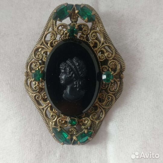 Камея-винтаж (брошь)