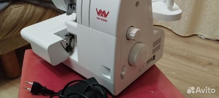 Швейная машина Pfaff