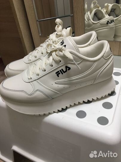 Новые кроссовки fila Италия