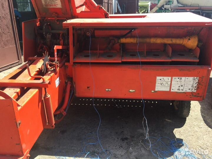 Пресс-подборщик Sipma Z224/1, 1995