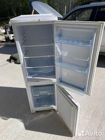 Холодильник