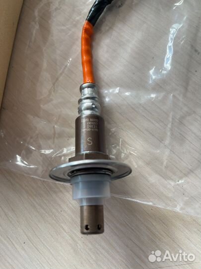 Датчик кислорода лямбда зонд Subaru 22690AA990