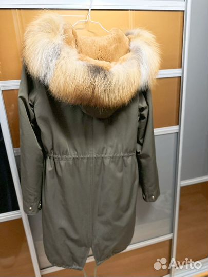 Парка зимняя с натуральным мехом