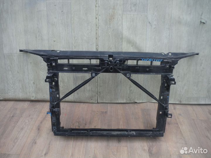 Телевизор (панель передка) №64 Skoda Octavia A7