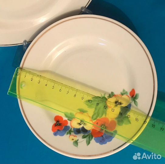 Десертные тарелки Виола Красный фарфорист