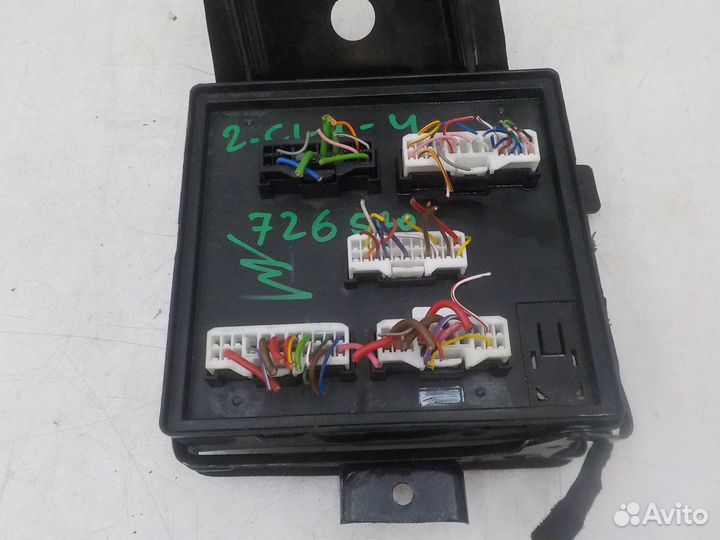 Б/У Б/У Блок предохранителей (моторный отсек)