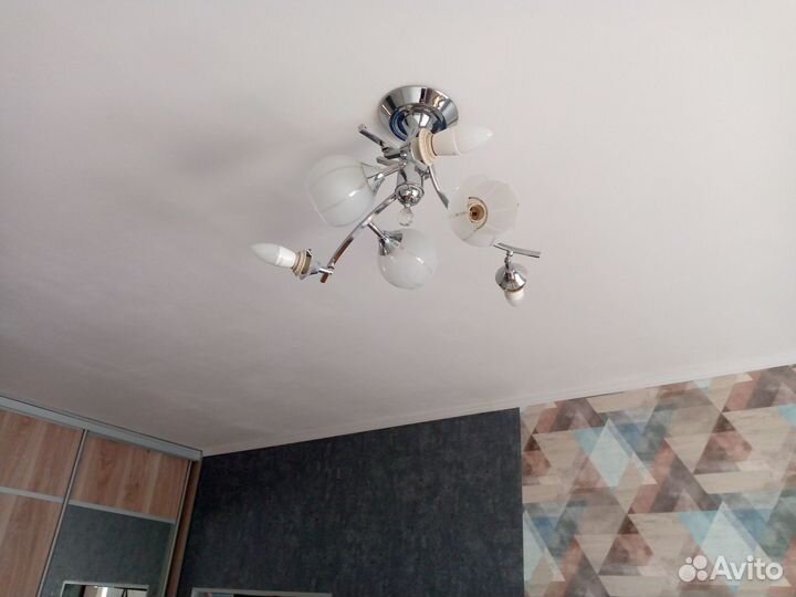 Люстра потолочная