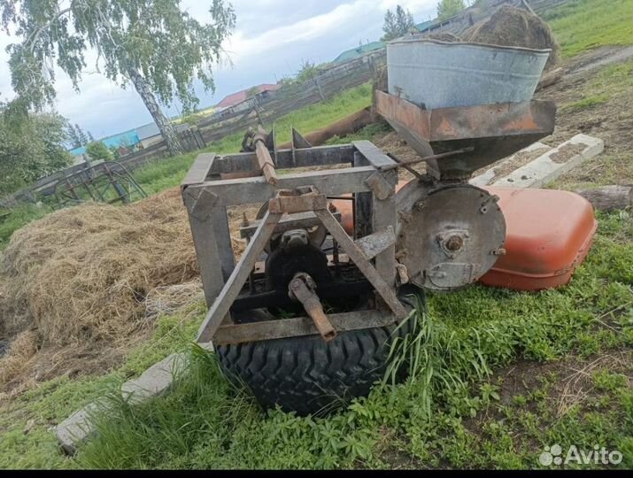 Зернодробилка