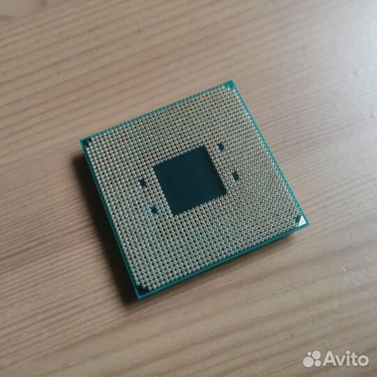 Процессор AMD Ryzen 7 2700x