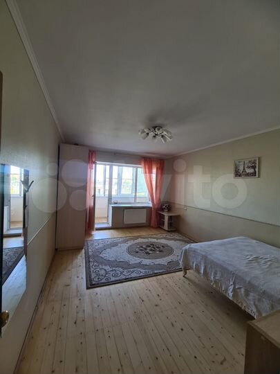 2-к. квартира, 85 м², 9/10 эт.