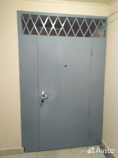 Дверь в тамбур с вентиляцией