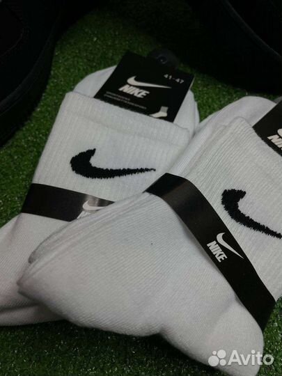 Белые носки nike