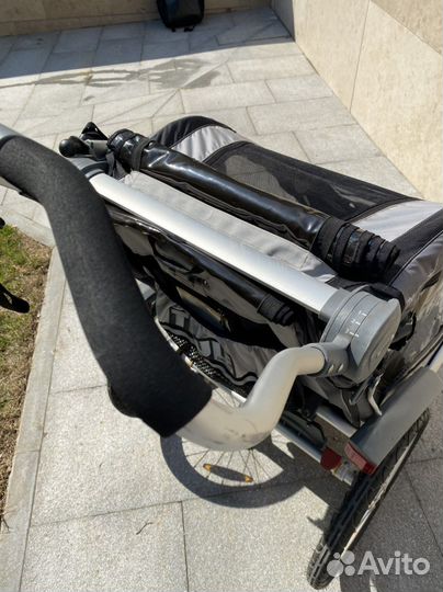 Велоколяска Thule Chariot