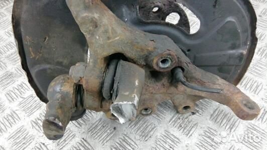 Ступица передняя правая mercedes benz CLK C209 (9B