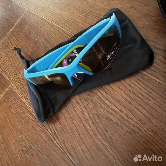 Солнцезащитные очки julbo