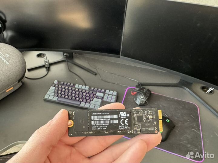 Оригинальный SSD с MacBook Pro 15 2016 года