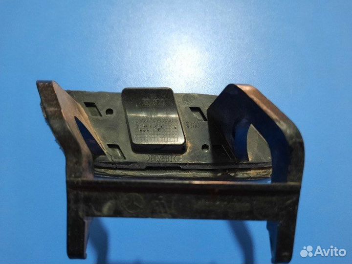 Крышка омывателя фары передняя левая Mercedes Benz