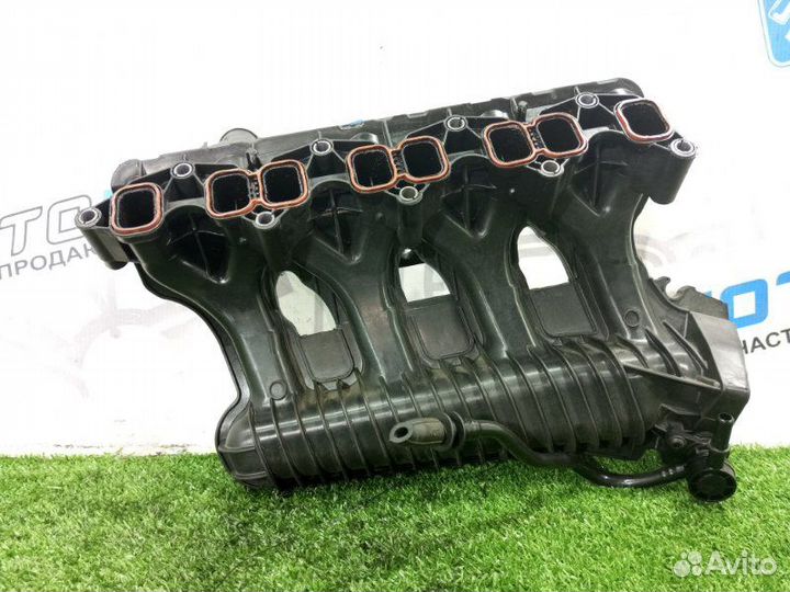 Коллектор впускной Mercedes-Benz C-Classe W204