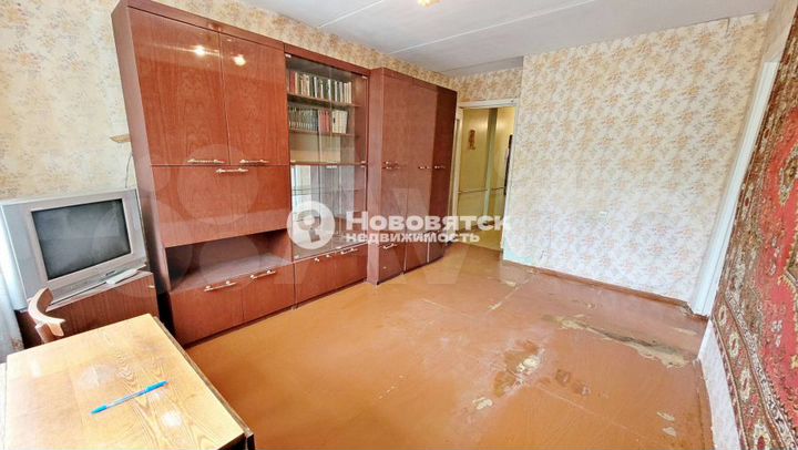 3-к. квартира, 52 м², 2/5 эт.