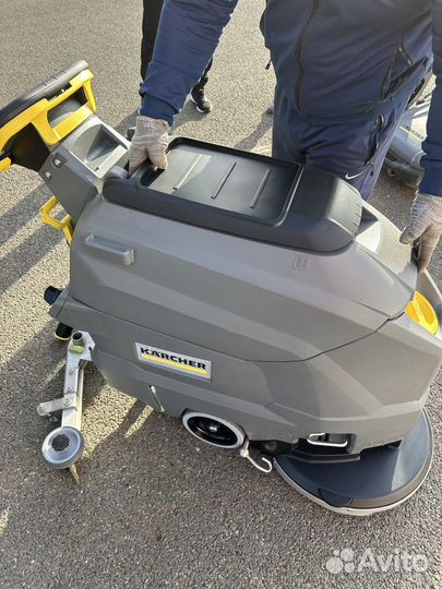 Поломойная машина Karcher BD 50/50