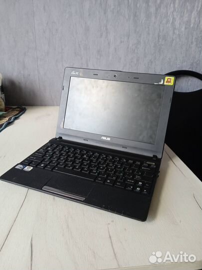 Продаю нетбук