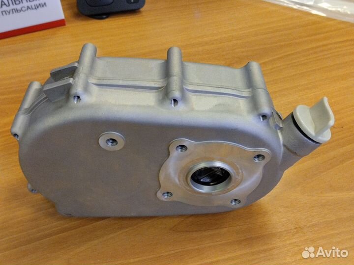 Редуктор с автоматическим сцеплением 20вал