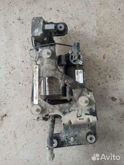 Компрессор пневмы BMW X6 E71