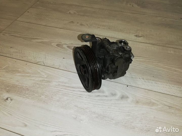 Насос гур Subaru Forester SG