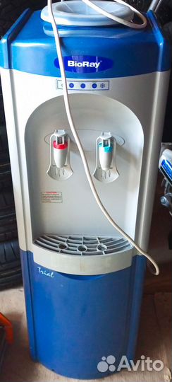 Кулер для воды напольный