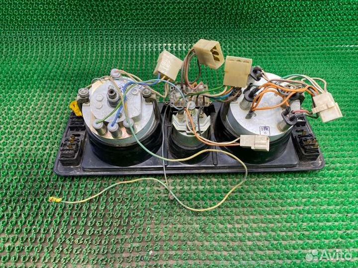 Панель приборов Лада 2105 2000