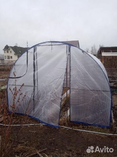 Теплицы крепкие