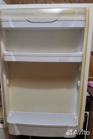 Двухкамерный холодильник Indesit