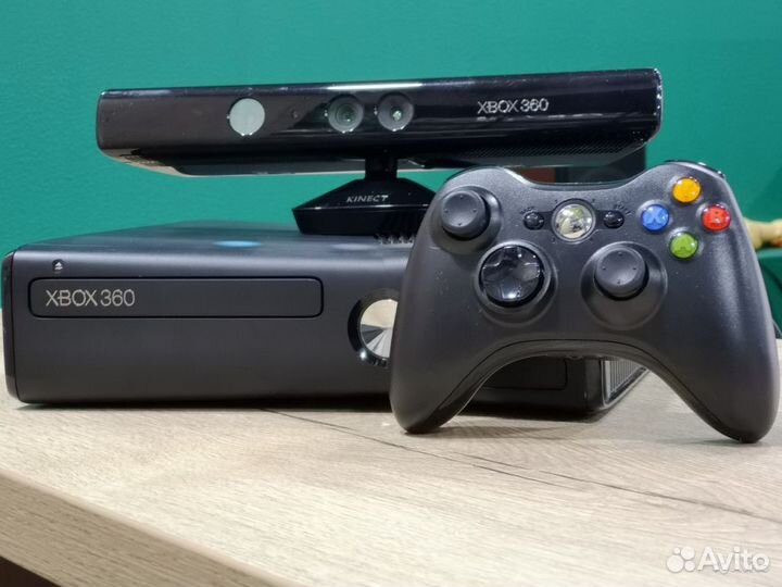 Xbox 360 Slim RGH + kinect 50 игр