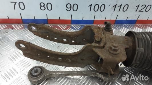 Стойка передняя правая audi Q7 (8AD10N501)