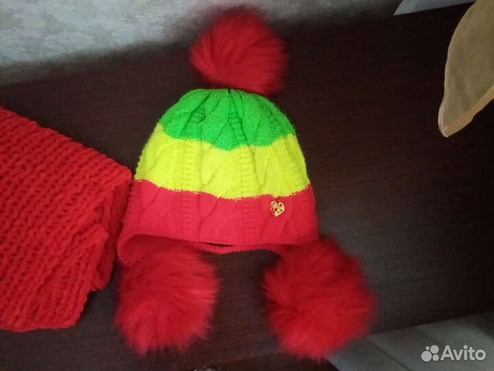 Шапка зимняя для девочки 3-6 лет