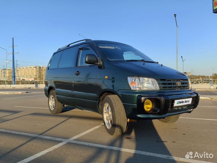Toyota Town Ace Noah 2.0 AT, 1998, 77 000 км