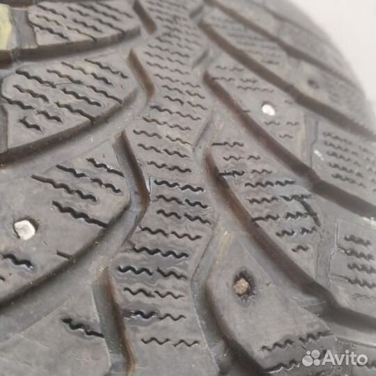 Bridgestone Blizzak Spike-01 225/70 R15