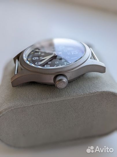 Часы Escapement Times