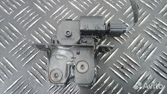 Замок 3-5 двери renault megane 3 (DNK17GH01)