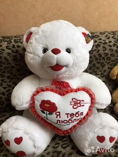 Плюшевый медведь большой и средний