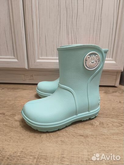 Детские резиновые сапоги