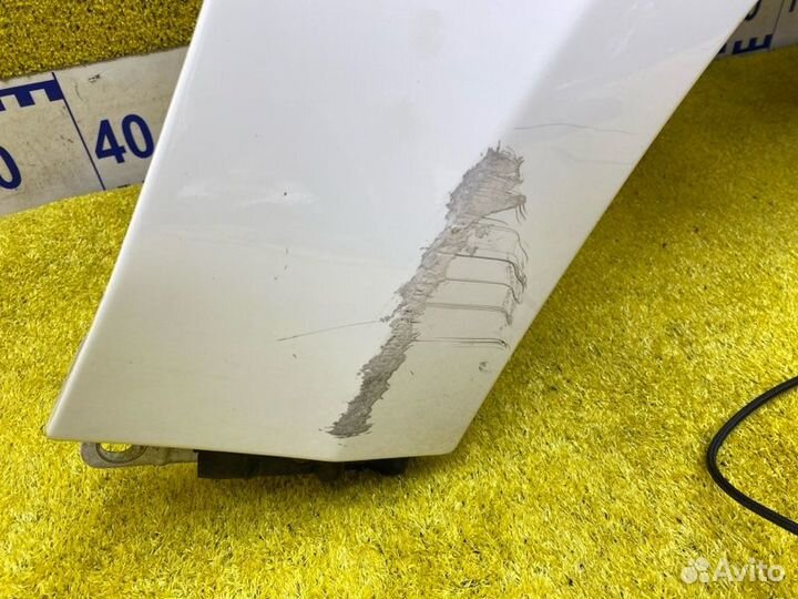 Крыло переднее правое Mercedes-Benz