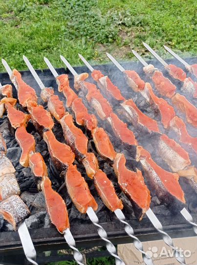 Аренда столов, посуды, стульев, шатров