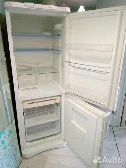Ремонт холодильников INDESIT C 132 G
