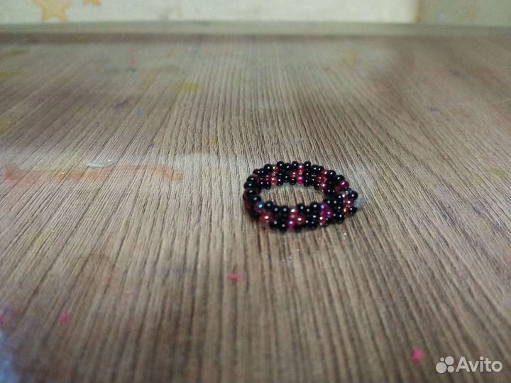 Кольцо из бисера